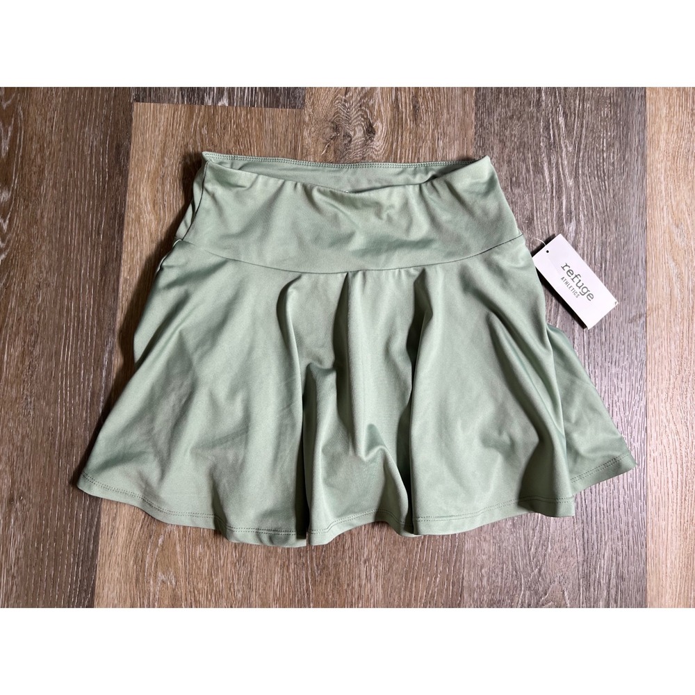 Refuge Athletics Skort Womens Small Sage Green Flared Active Skirt 1055